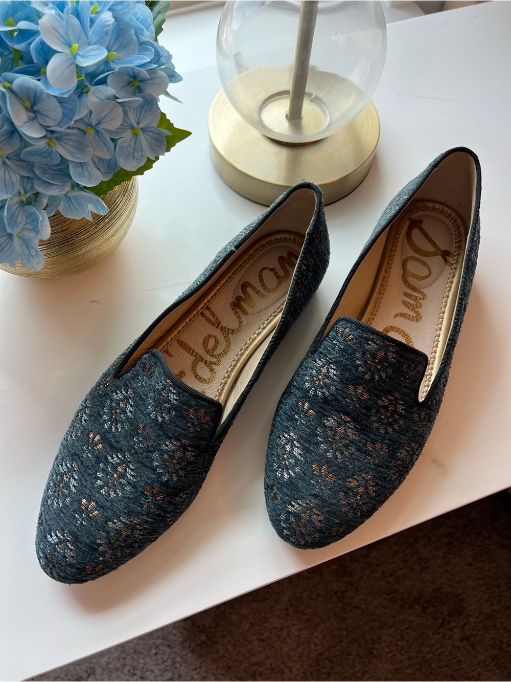 Beautiful Sam Edelman loafers Size 8